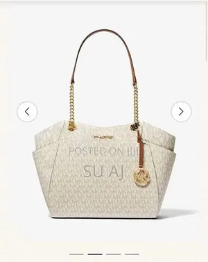 Michael Kors Hand Bag