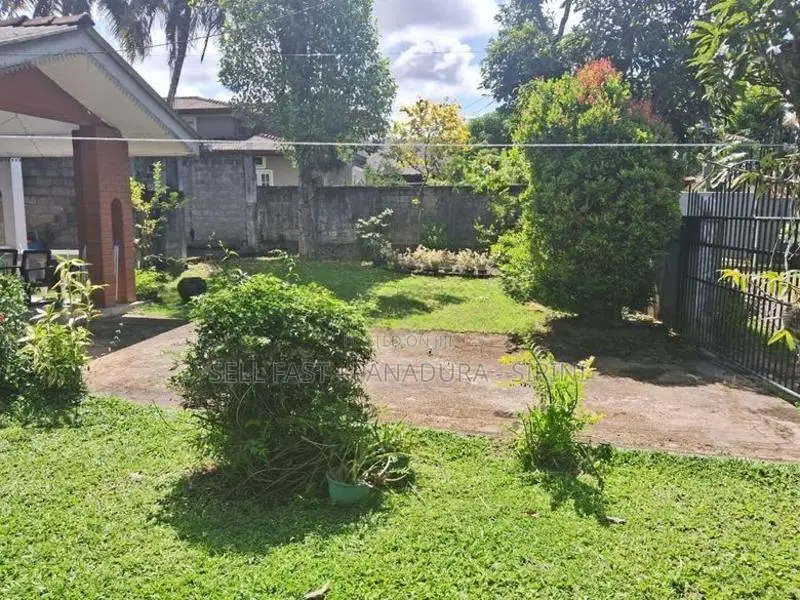 Land for Sale Battaramulla - Near NSB Bank