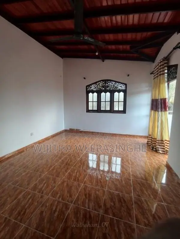 Third Floor House for Rent Matara