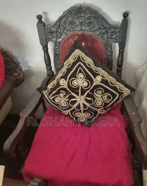 Antique Ebony Chieftain’s Chair