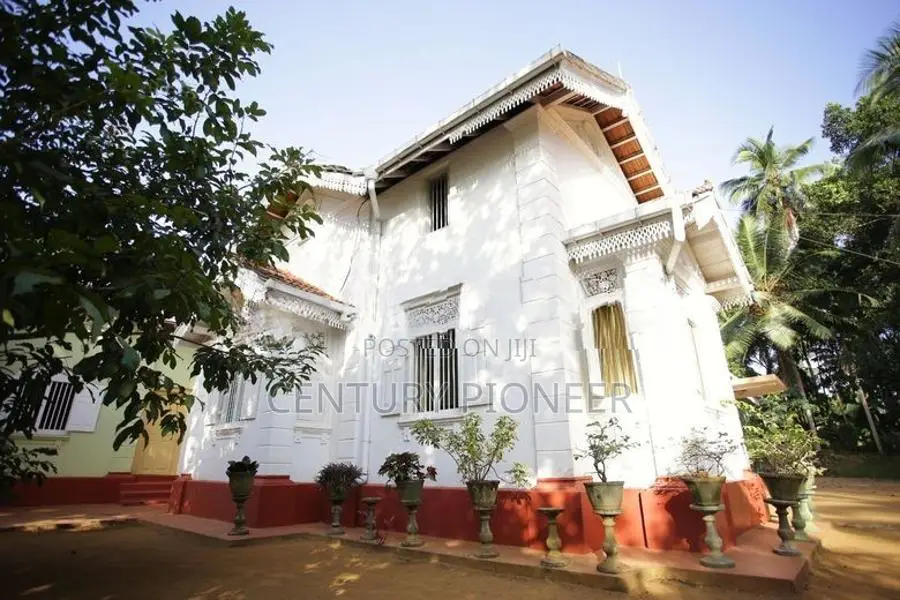 Bungalow for Sale in Padduka