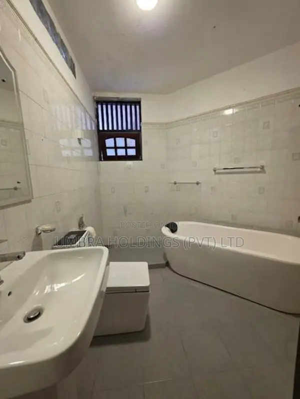 Luxury House For Rent In Reid Avenue Colombo 7 - 4052U