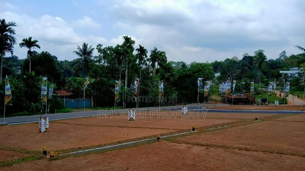 Homagama Luxury Land for Sale