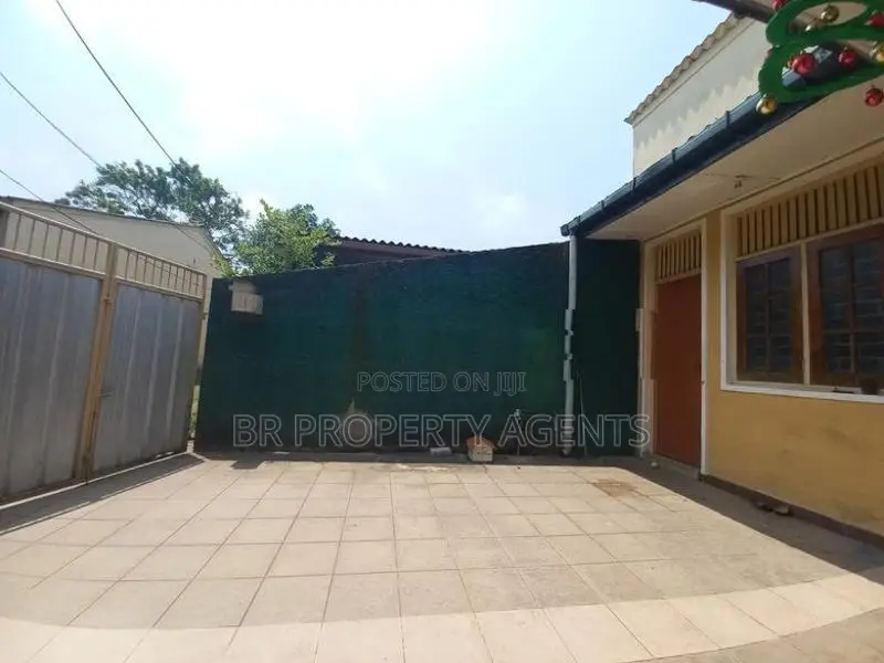 Single Storey House For Sale In Attidiya, Dehiwala