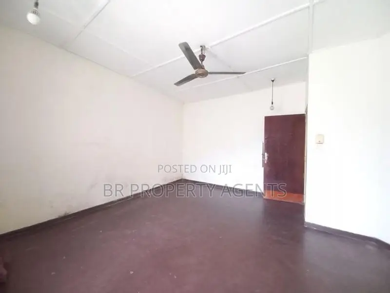 Single Storey House For Sale In Attidiya, Dehiwala