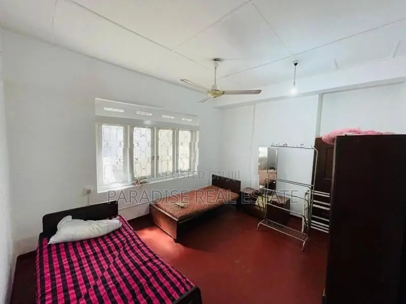 SINGLE STOREY HOUSE & 2 FOR RENT IN RATMALANA