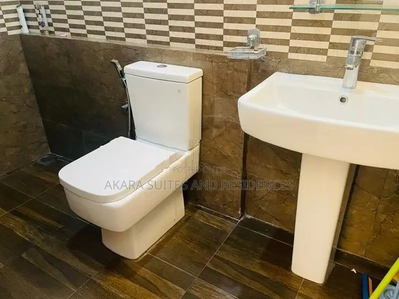 3,000 sq.ft - Furnished House For Rent HL55967 In Colombo 3
