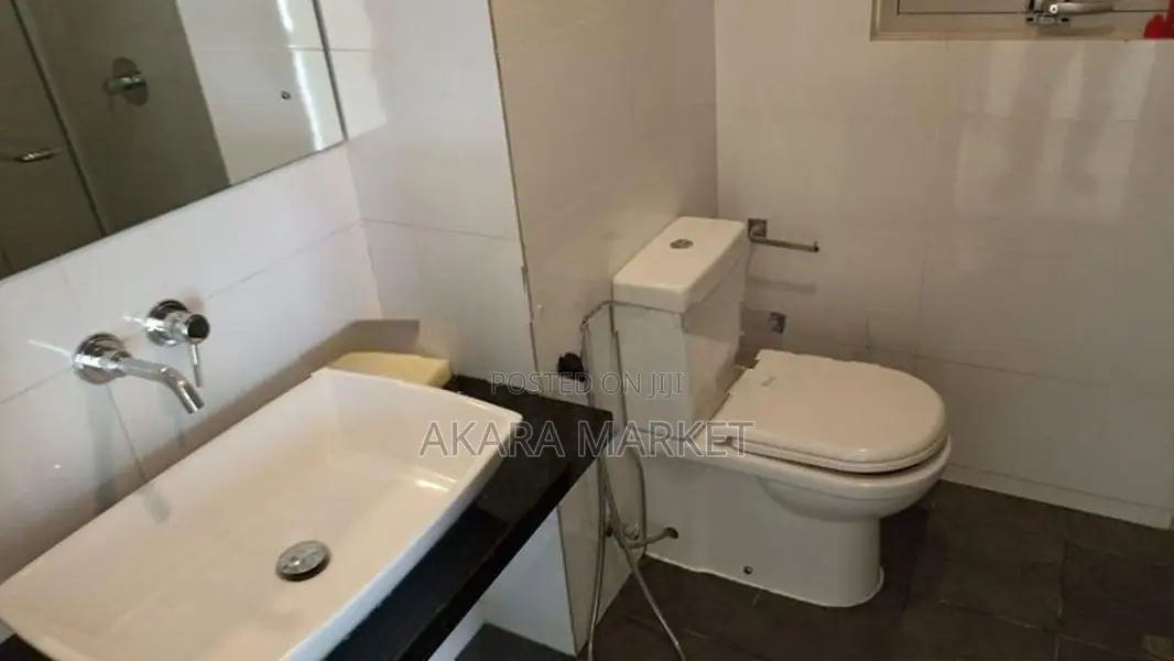 Emperor Residences - Furnished Apartment For Sale A13362 In Colombo 3