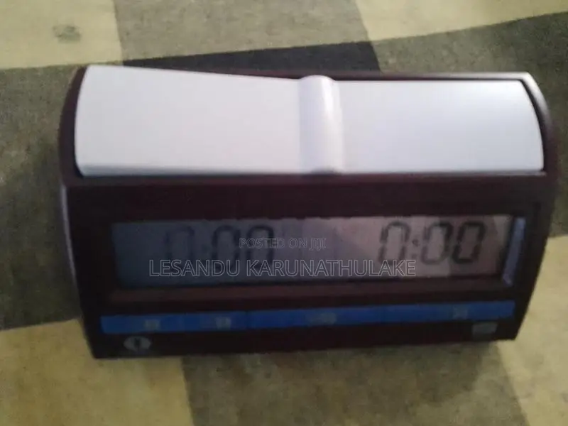 ​DGT 2010 Fide Digital Chess Clock