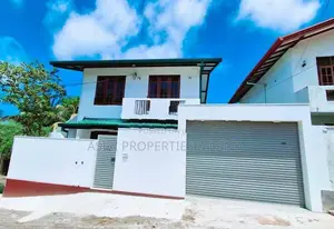නිදන කාමර 4ක දෙමහල් නිවස විකිණීමට PILIYANDALA SUWARAPOLA