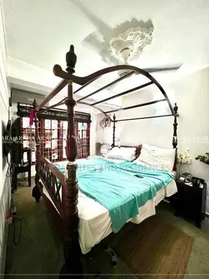 3,700 Sq.ft - Semi-Furnished House For Rent HL51763 In Colombo 5