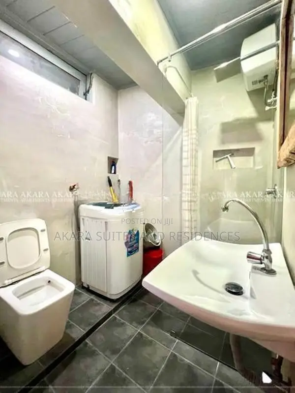 3,700 Sq.ft - Semi-Furnished House For Rent HL51763 In Colombo 5