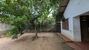 කඩුවෙල – මල්වාන නගරයට පයින් යන දුරින් දේපළක් විකිණීමට