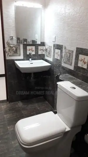 3-Bedroom Upstairs House For Rent – Nugegoda