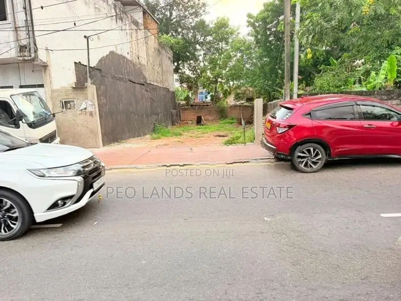 (SL1632) 8.1 Perch Commercial Land for Sale in Pamankada