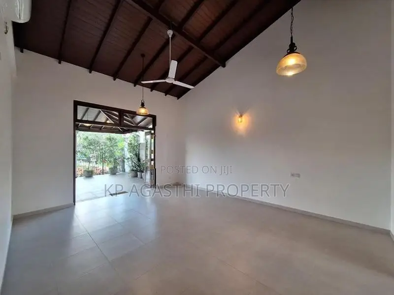 villa styils luxury property for sale thalawathugoda