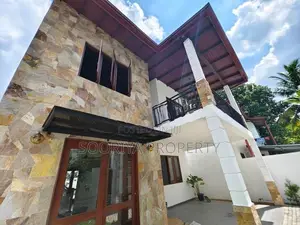 Brandnew Luxury 2 Storey Modern House for Sale in Thalawathugoda