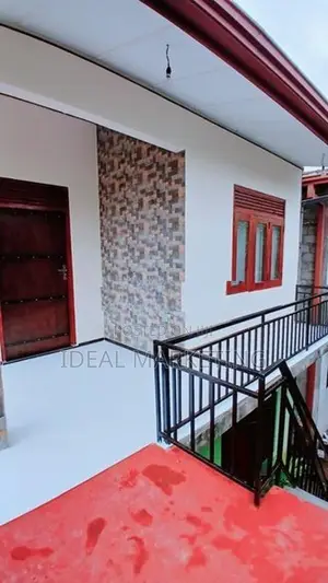 02 Bedroom House For Rent - Pelawatta