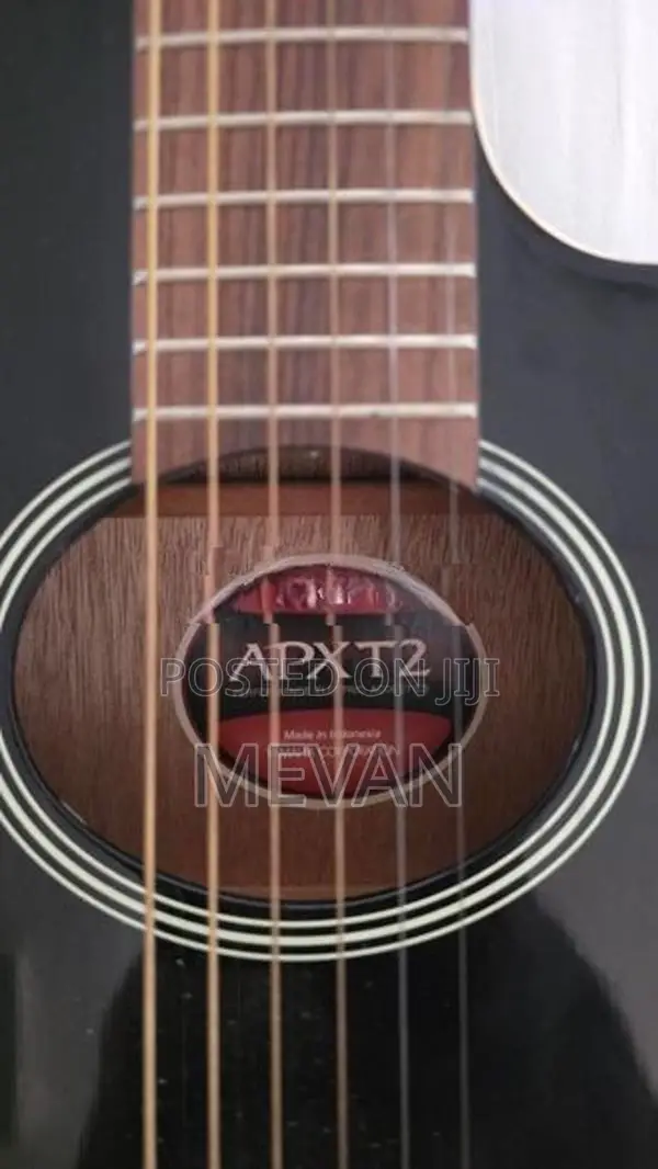 YAMAHA APXT2 Guitar