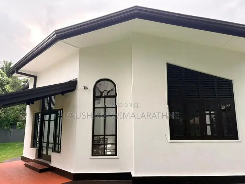 Two Story House for Sale in Maharagama Code: WR02310