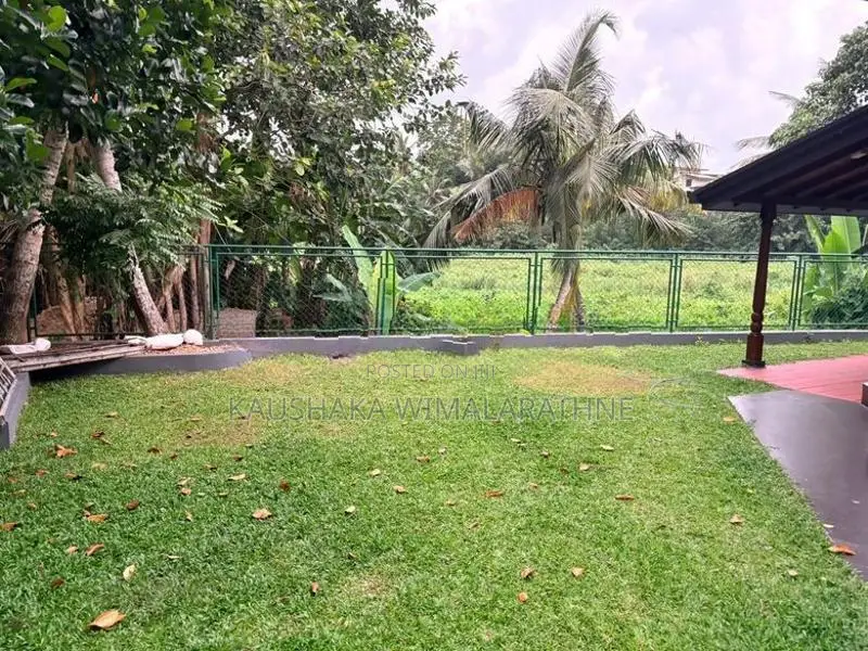 Two Story House for Sale in Maharagama Code: WR02310
