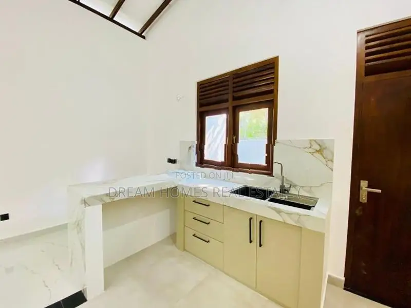New Single-Storey House for Sale Hokandara