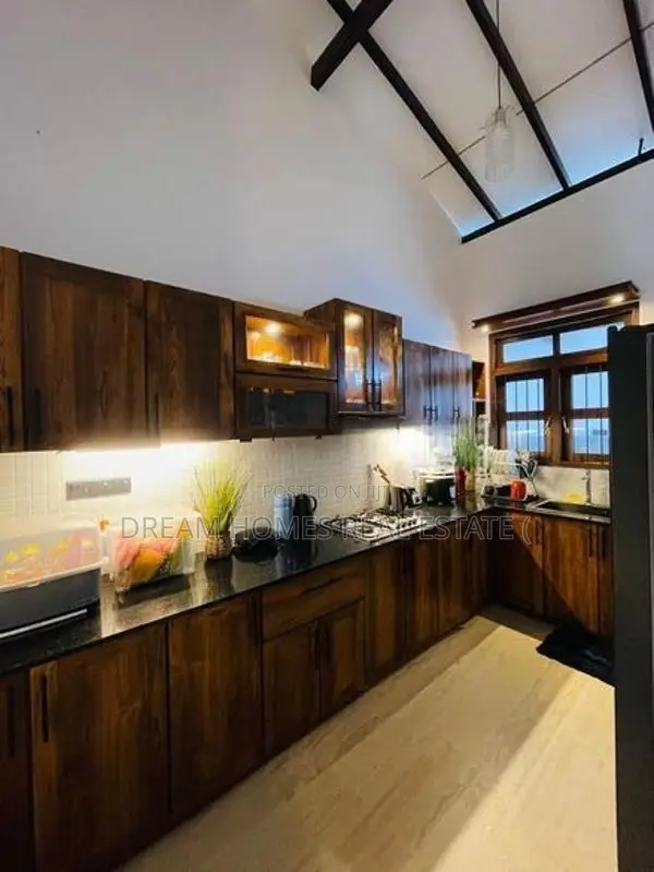 Fully Furnished New Modern House for Sale in Athurugiriya