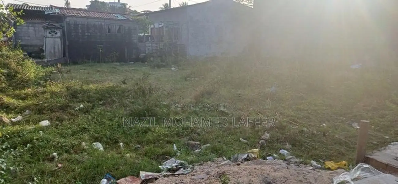 Land At Mabola Wattala (400m From Main Road)