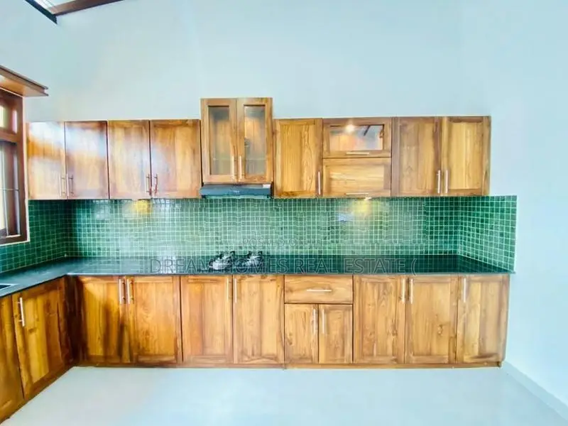 New Single-Storied House For Sale – Athurugiriya