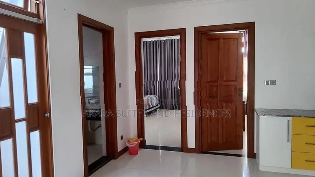4,500 Sq.ft - Furnished House for Rent HL54692