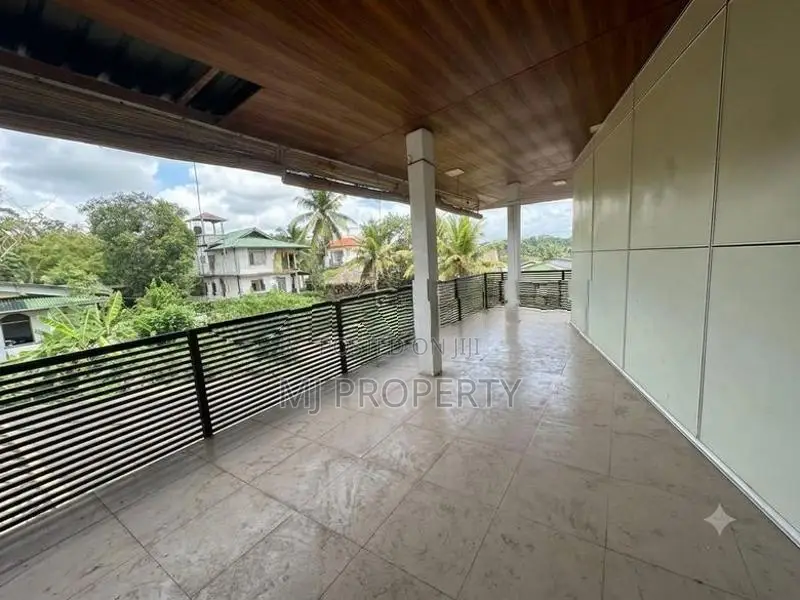 ( YR-1282) Valuable Upper Floor House Rent in Homagama