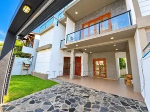 Architecture Designed Luxury 3-Story House For Sale In Werahera