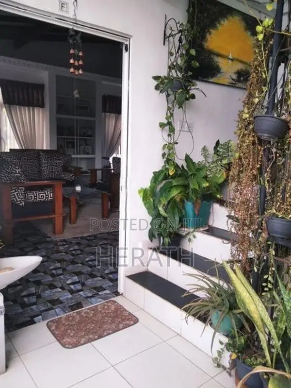 Room for Rent Thalahena