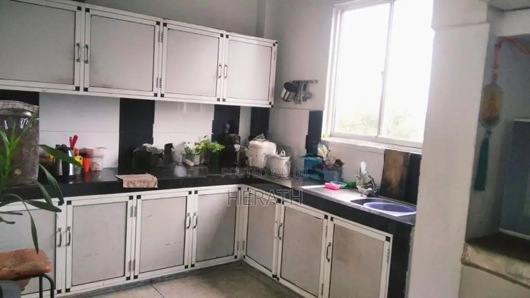 Room for Rent Thalahena