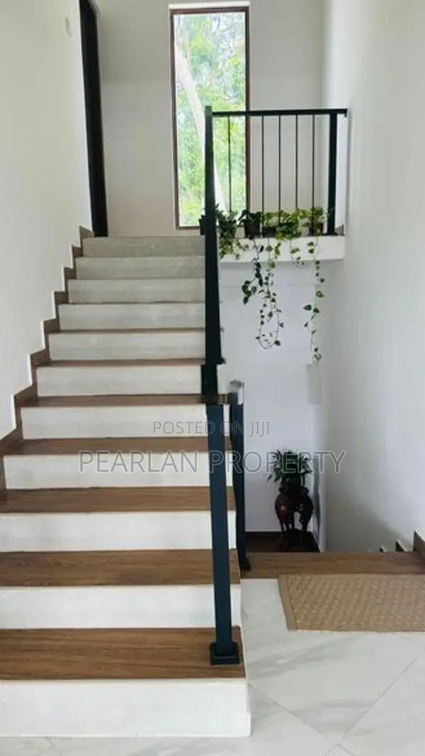 Fully Furnished Super Luxury House for Sale – Near Karaptiya