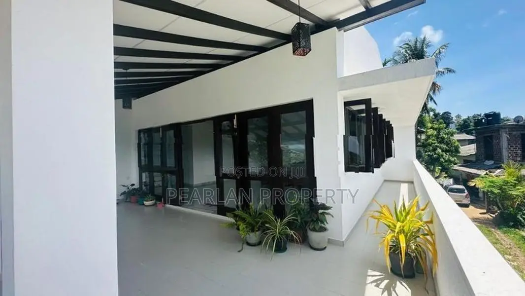 Fully Furnished Super Luxury House for Sale – Near Karaptiya