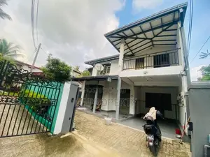 ( SR-1240) Valuable Upper Floor House Rent in Kelaniya