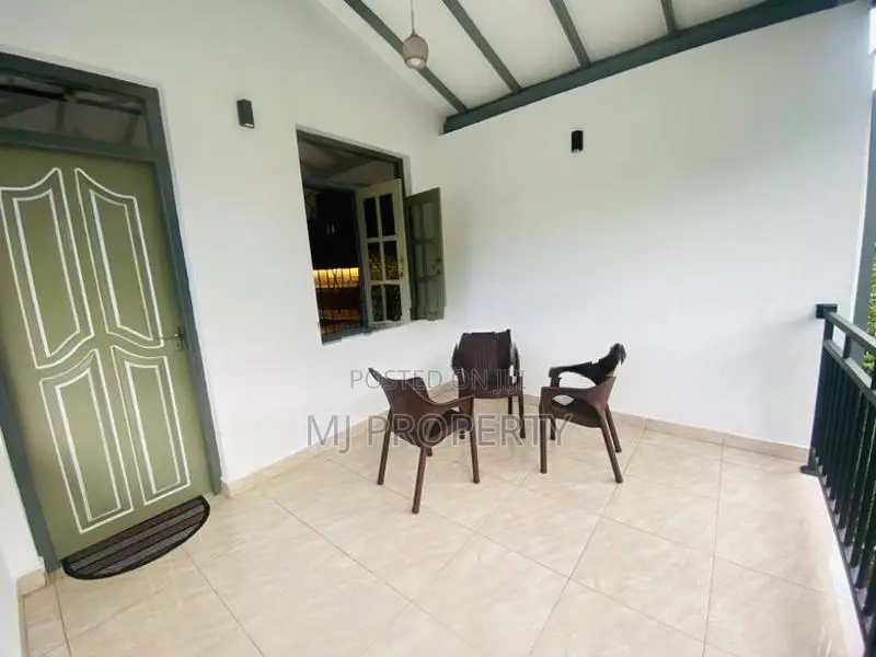 ( SR-1240) Valuable Upper Floor House Rent in Kelaniya