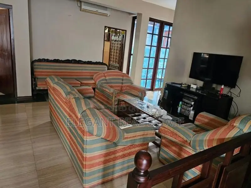 05 Bedroom Furnished 03 Storied House for Sale in Colombo 07 (A5740)