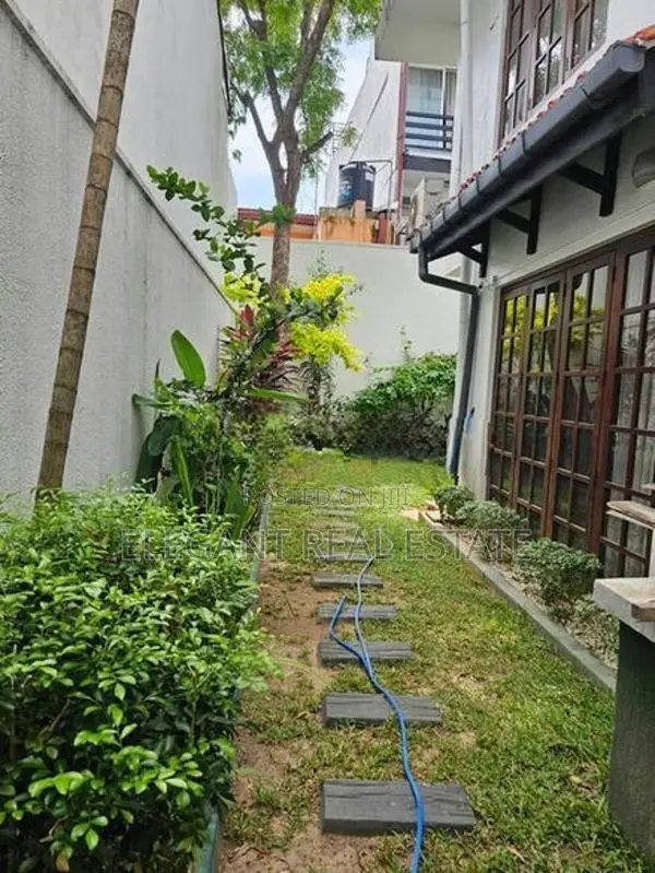 05 Bedroom Furnished 03 Storied House for Sale in Colombo 07 (A5740)