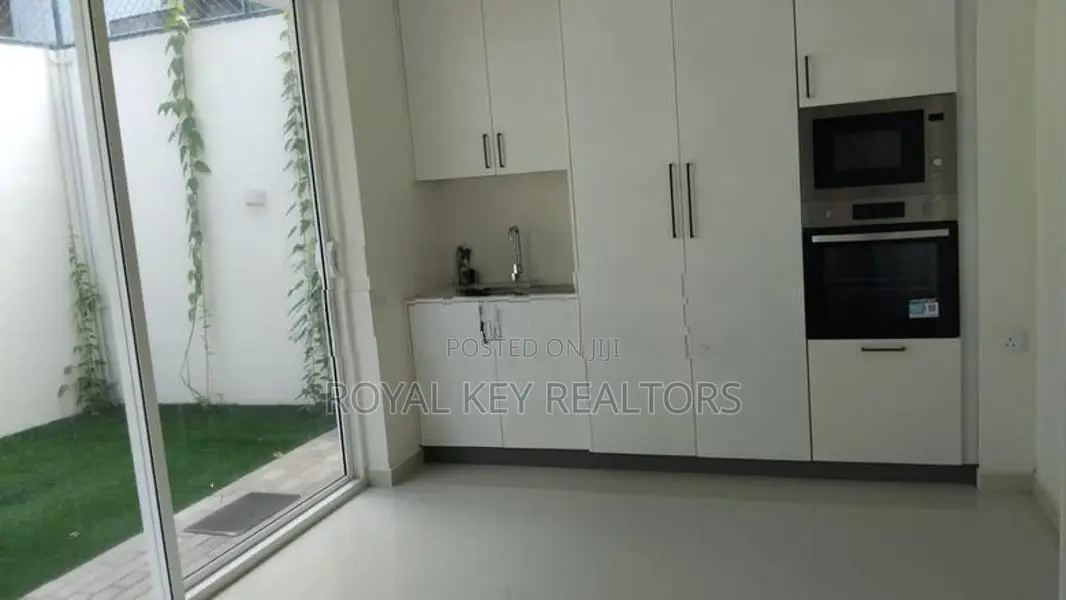04 Bedroom - Unfurnished House for Rent In Nawala