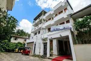 3-Bedroom Apartment for Rent – Colombo 08