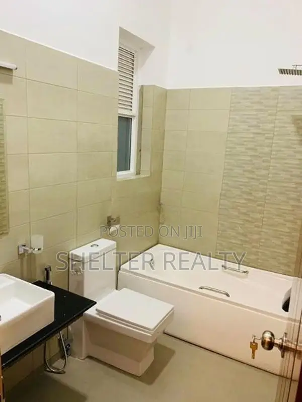 Luxury 2 Bedroom apartment for rent in Colombo 5 - Kirulapona