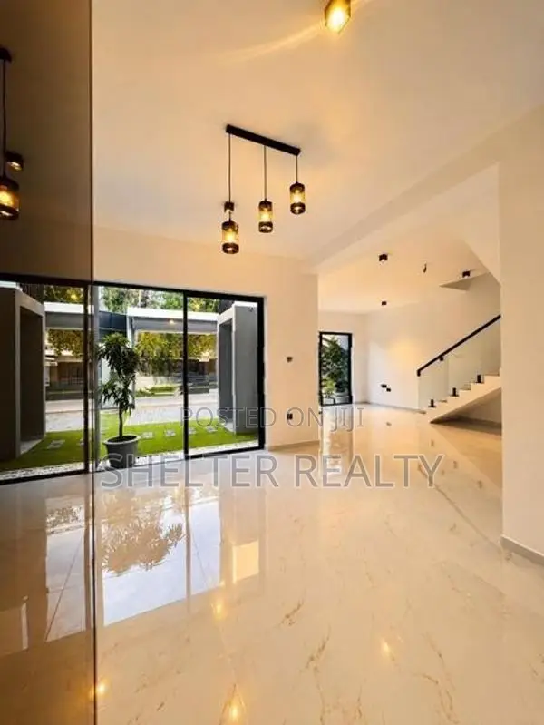 Luxury Brand New House for sale in Wattala