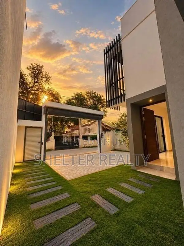 Luxury Brand New House for sale in Wattala