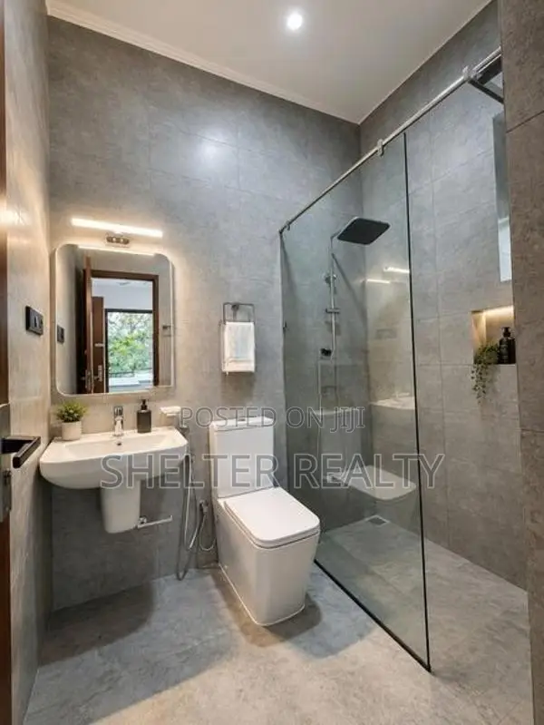 Luxury Brand New House for sale in Wattala