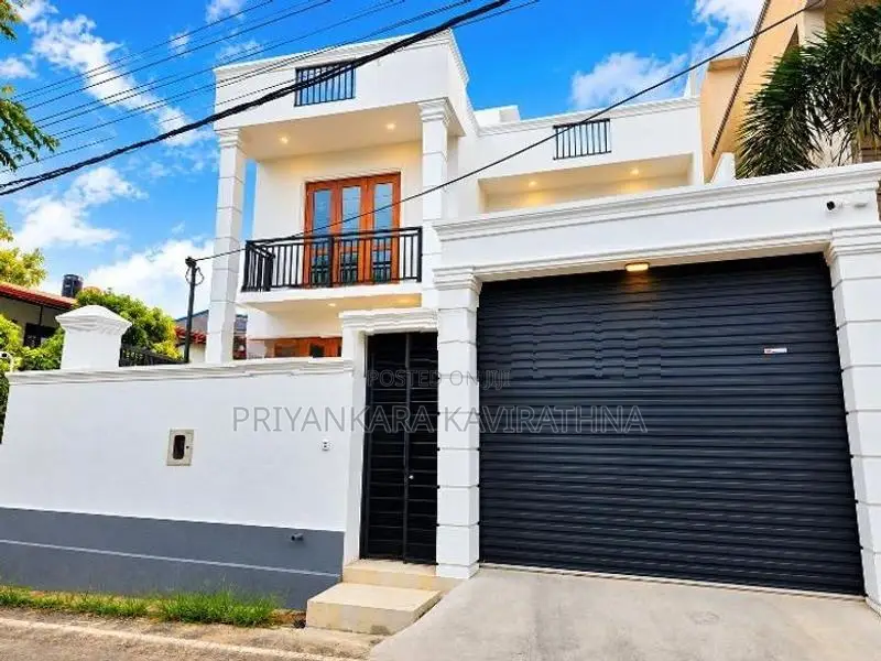 Architecture Designed Luxury 3 Storied House - Bokundara
