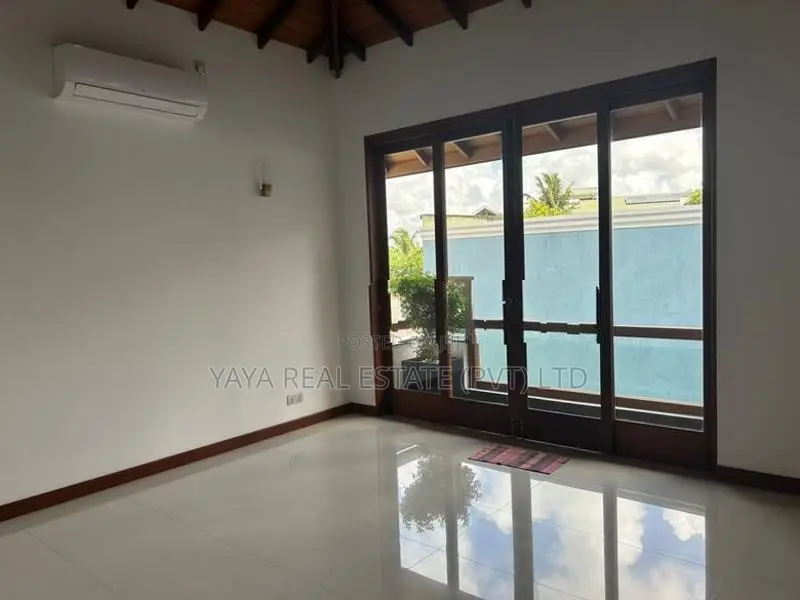 Luxury House For Sale IN Pitakotte Kotte