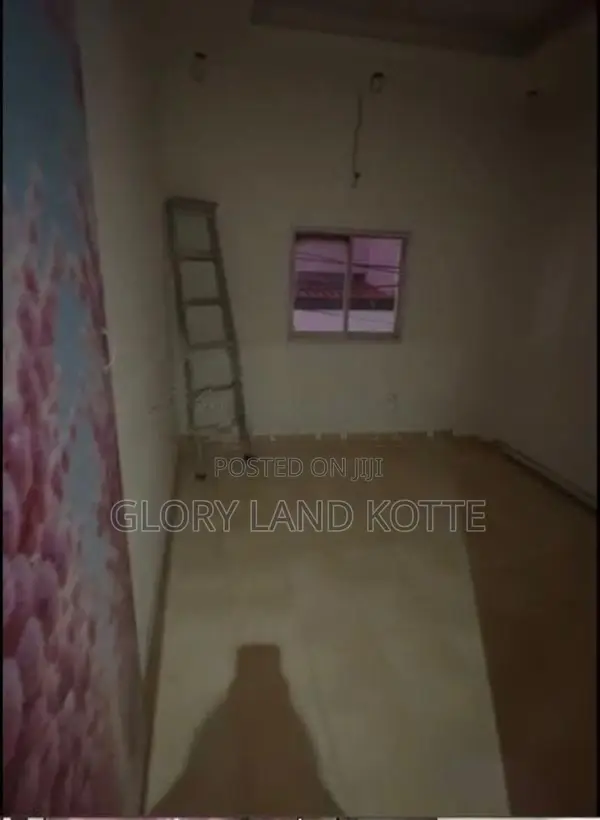 First Floor House for Rent in Pitakotte