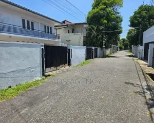Upstairs House for Rent in Katubedda